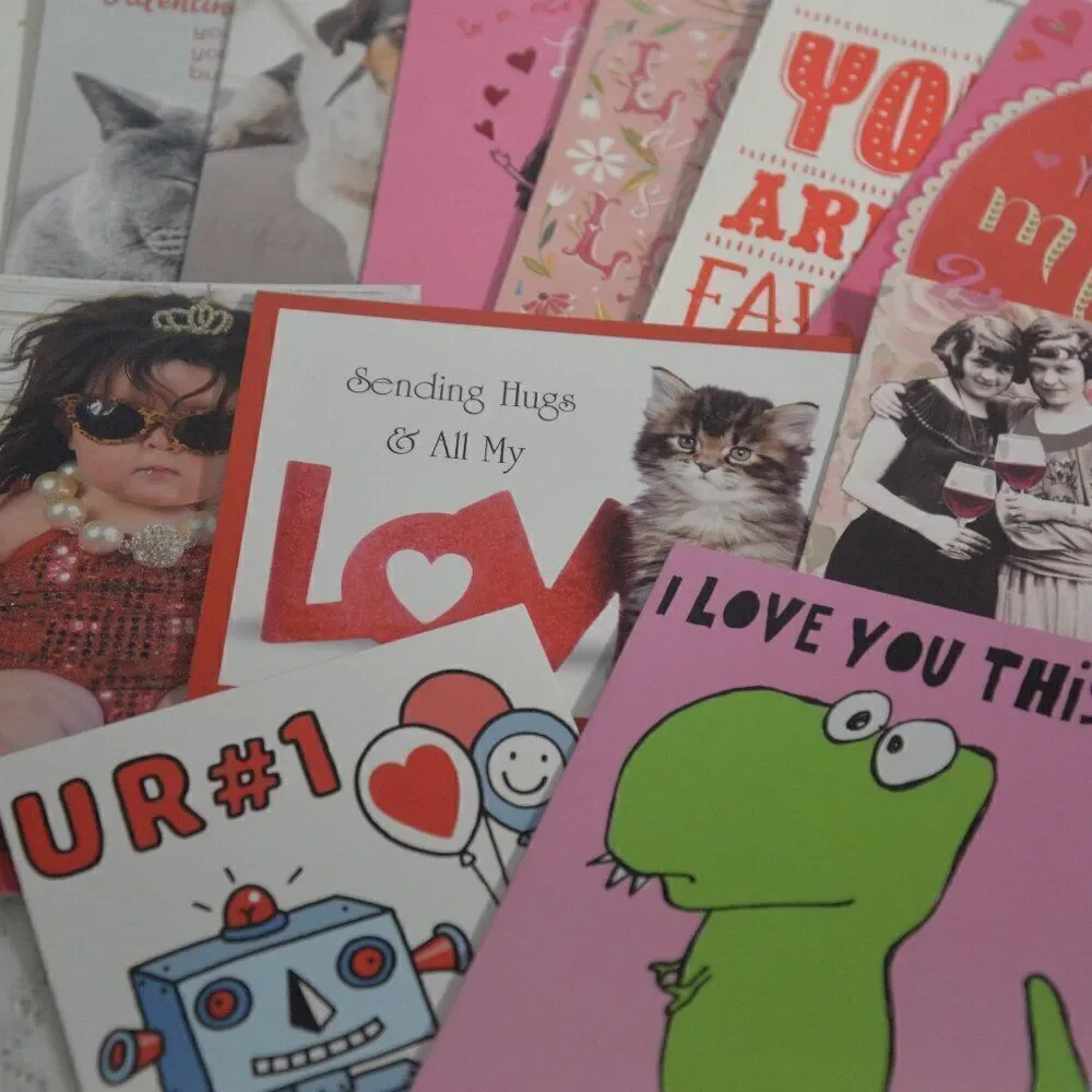 Valentines Day Cards 15 Vaeious Brand New with Envelopes
